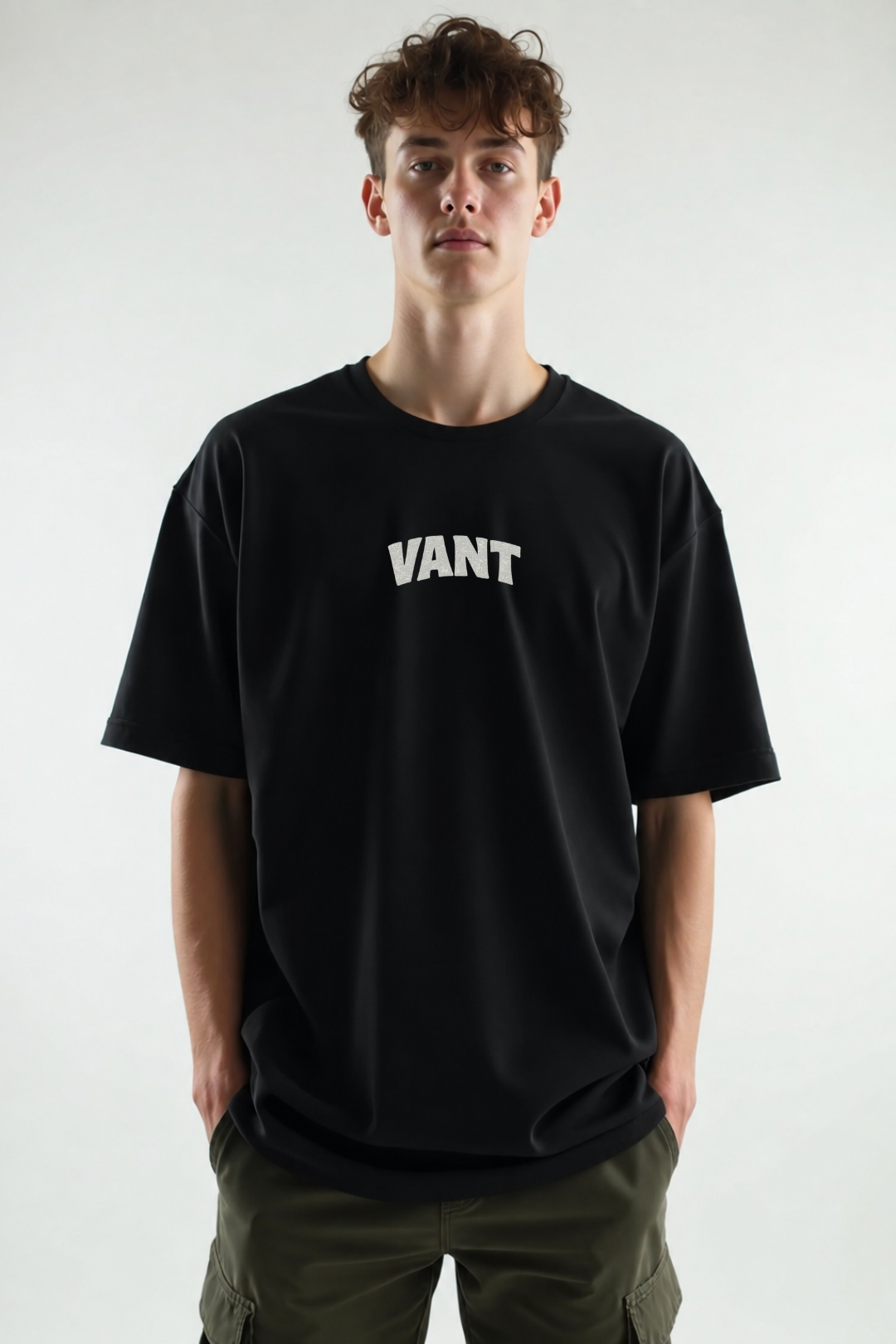 Camisa Oversized Everybody Hates a Moonballer